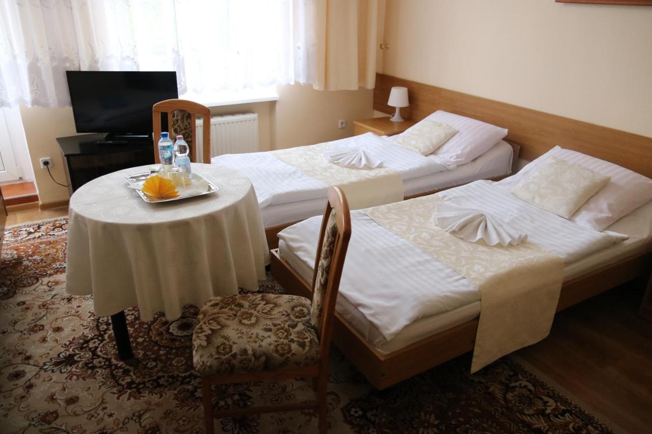 Hotel Polonia Chojnice Εξωτερικό φωτογραφία
