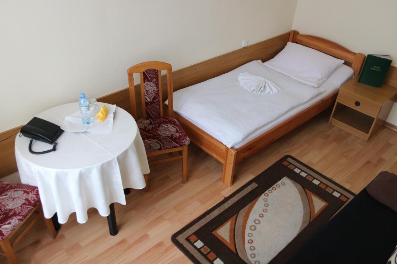 Hotel Polonia Chojnice Εξωτερικό φωτογραφία
