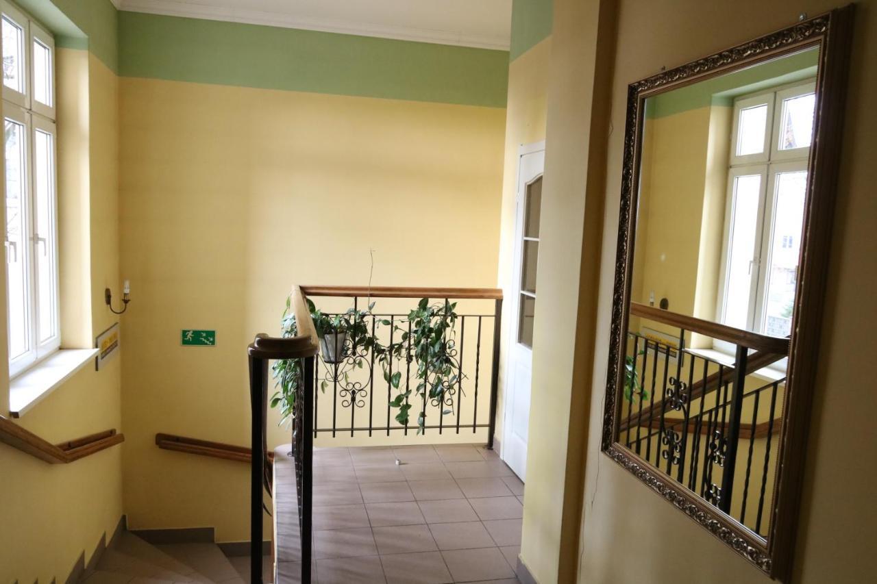 Hotel Polonia Chojnice Εξωτερικό φωτογραφία